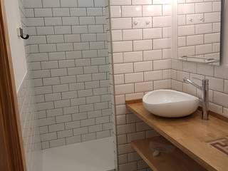 Refroma integral, vivienda en Poblenou - Barcelona, EcoLAB CanNova EcoLAB CanNova Salle de bain minimaliste