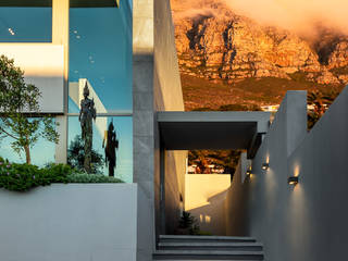 Gorgeous House Project, GSQUARED architects GSQUARED architects منازل