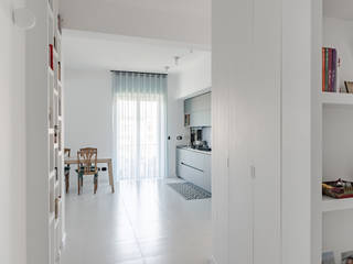 Casa s9, Caleidoscopio Architettura Caleidoscopio Architettura Modern kitchen White