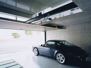 ガレージハウスⅡ, murase mitsuru atelier murase mitsuru atelier Garajes de estilo moderno