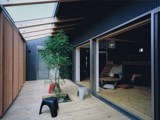 光風を包み込む家, murase mitsuru atelier murase mitsuru atelier Jardines de estilo asiático