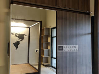 Mirrored Sliding wardrobe, DESIGN SPECIES DESIGN SPECIES Dormitorios de estilo moderno Tablero DM