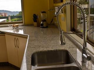 Proyectos de Cocinas Modernas, DM ITALIAN STYLE DM ITALIAN STYLE Kitchen Granite