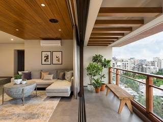 Embedded with Drama: A Luxurious Abode for the Stargazers, by Quirk Studio, Quirk Studio Quirk Studio Modern living room