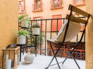 Decoración apartamento, Malasaña, Madrid, Byta Espacios Byta Espacios Balcony