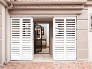 Decorative Aluminium Shutters - Yzerfontein, Cape Town, House of Supreme CPT House of Supreme CPT Modern houses Aluminium/Zinc