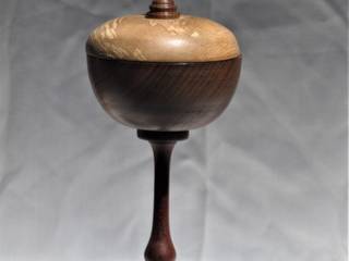 Porta gioielli, FarArt (FarArt_woodturning) FarArt (FarArt_woodturning) クラシカルな 家 木 木目調