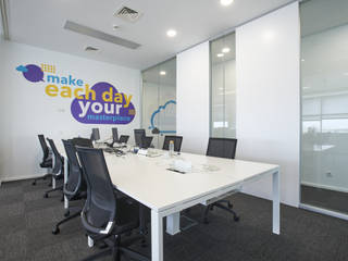 Escritório, Ready Solutions Ready Solutions Commercial spaces