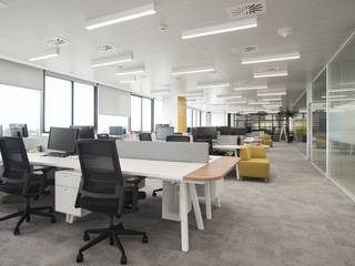 Escritório, Ready Solutions Ready Solutions Commercial spaces