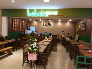 Restaurant Bebek Gemes Trans studio Depok, maha karya desain maha karya desain Ruang Makan Modern Kayu Lapis