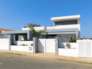 Casa CC31, Luís Duarte Pacheco - Arquitecto Luís Duarte Pacheco - Arquitecto Villas White
