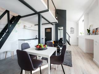 mieszkanie z antresolą, Studio Modelowania Przestrzeni Studio Modelowania Przestrzeni غرفة المعيشة معدن White