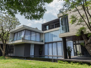 CASA SATÉLITE, emARTquitectura Arte y Diseño emARTquitectura Arte y Diseño Casas modernas