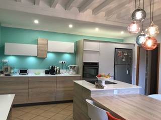 Projet et réalisations diverses, C'LID INTERIEURE C'LID INTERIEURE Built-in kitchens Wood Turquoise
