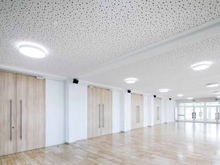Mit effizienter LED-Beleuchtung fit für die nächsten 700 Jahre, ENDLIGHT Lichtobjekte GmbH ENDLIGHT Lichtobjekte GmbH Commercial spaces