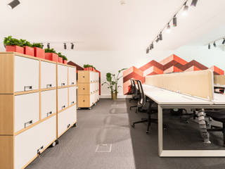 Escritórios Medicare HQ, Rima Design Rima Design ห้องทำงาน/อ่านหนังสือ