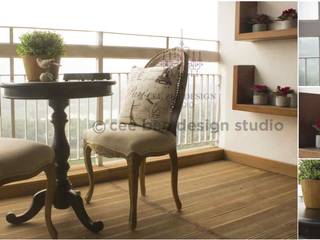 European Country Style Apartment Design in Kolkata, CeeBee Design Studio CeeBee Design Studio Balcony