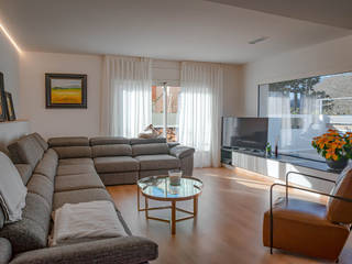 Rehabilitación integral de vivienda unifamiliar, HD Arquitectura d'interiors HD Arquitectura d'interiors Minimalist dining room