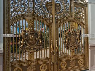 Cổng nhôm đúc phù điêu Sư tử tại Giáo xứ Bùi Chu - Đồng Nai, Cổng nhôm đúc Mỹ nghệ Vũ Chấn Khang Cổng nhôm đúc Mỹ nghệ Vũ Chấn Khang Front doors