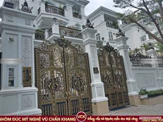 Cổng nhôm đúc biệt thự Buckingham *Vũ Chấn Khang* Buckingham Cast Aluminum Gate, Công ty TNHH Nhôm đúc Mỹ nghệ Vũ Chấn Khang Công ty TNHH Nhôm đúc Mỹ nghệ Vũ Chấn Khang Front doors Metal