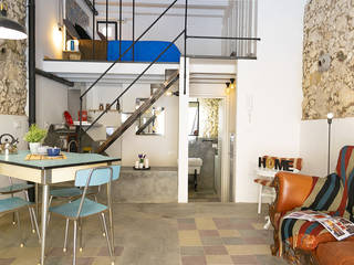 Industrial Vintage in centro a Cagliari, Benedetta Losito - Home Staging & Redesign Benedetta Losito - Home Staging & Redesign Soggiorno in stile industriale