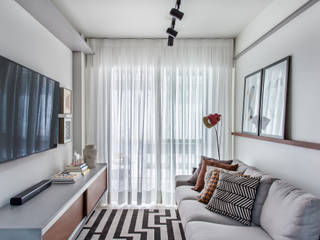 Projeto Apartamento MF, Recreio dos Bandeirantes, RJ, Rafael Ramos Arquitetura Rafael Ramos Arquitetura Modern living room