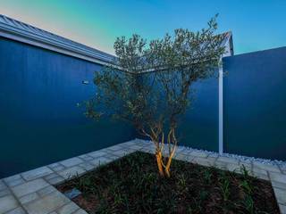 Modern House Silverlakes and surrounding area, Building Project X (Pty) Ltd. Building Project X (Pty) Ltd. Modern Garden