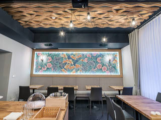 Panel Stilke na suficie restauracji, Bester Studio Bester Studio Commercial spaces Plywood