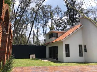 BACKYARD & POOL (HOUSE), EA ARCHITECTURE & FURNITURE EA ARCHITECTURE & FURNITURE Piscinas de jardín