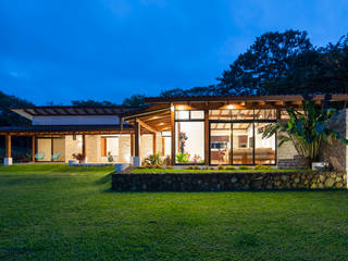 Casa G-M, J-M arquitectura J-M arquitectura บ้านเดี่ยว คอนกรีตเสริมแรง