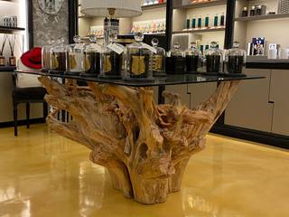 Cypress wood dining table , Radice In Movimento Radice In Movimento Commercial spaces Wood