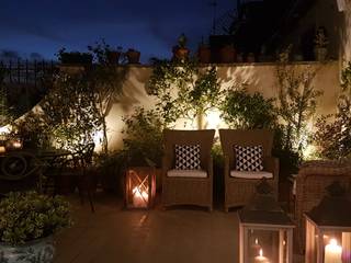 San Giovanni, puro eclettismo, Clointeriors- Claudio Corsetti Clointeriors- Claudio Corsetti Eclectic style balcony, veranda & terrace