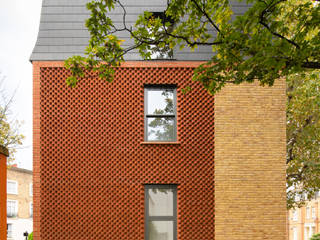 Dog Tooth House, A-Zero Architects A-Zero Architects Casas modernas