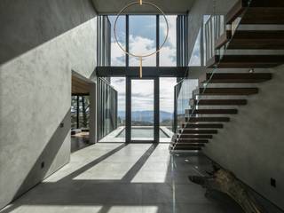 Powder Mountain, La Fucina La Fucina Modern Corridor, Hallway and Staircase