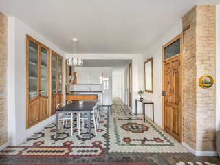 Home in Ruzafa, tambori arquitectes tambori arquitectes Salas de jantar modernas