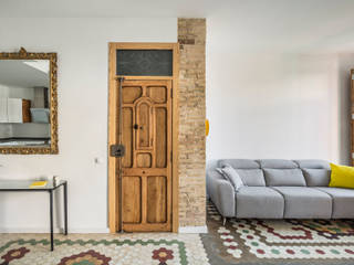 Home in Ruzafa, tambori arquitectes tambori arquitectes Corredores, halls e escadas modernos