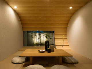 House IS, 小島光晴建築設計事務所 小島光晴建築設計事務所 Salas multimedia de estilo moderno Madera Acabado en madera