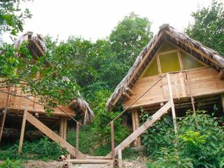 Bungalows - Akashaja: Yoga y desarrollo humano, IMZA Arquitectura IMZA Arquitectura Commercial spaces Bamboo Green