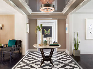 Bespoke bachelor pad park avenue, NYC, Darci Hether New York Darci Hether New York Modern Corridor, Hallway and Staircase