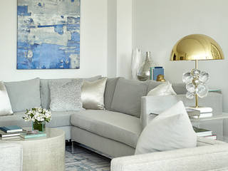 Chic 5th avenue apartment with central park views, NYC, Darci Hether New York Darci Hether New York モダンデザインの リビング