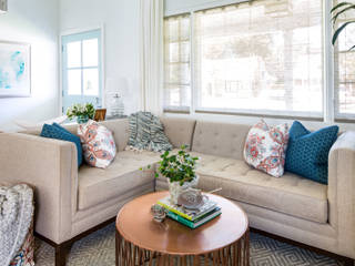 Charming Pasadena Cottage, Peltier Interiors Peltier Interiors Modern Living Room