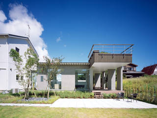 東浪見の別荘, 片山正樹建築計画事務所 片山正樹建築計画事務所 Casas modernas: Ideas, imágenes y decoración Madera Acabado en madera