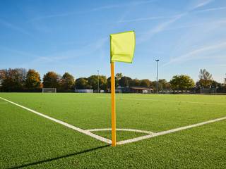 Sportanlage Krefeld, stanka landschaftsarchitektur stanka landschaftsarchitektur Taman Modern