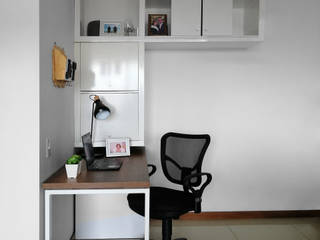 Diseño y producción de mobiliario, LABEL Estudio Creativo LABEL Estudio Creativo Modern Study Room and Home Office Chipboard