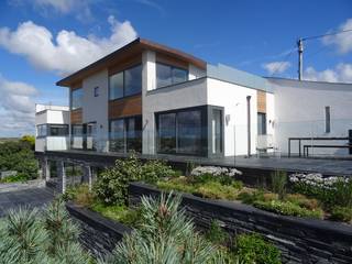Seaside New-build Sustainable Property in Polzeath - Cornwall, Arco2 Architecture Ltd Arco2 Architecture Ltd Rumah tinggal