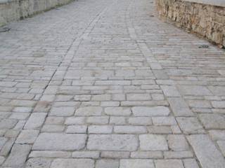 Pavimenti / Fußböden, Pietre di Puglia Pietre di Puglia Jardines en la fachada Mármol