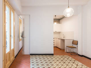 Reforma interior vivienda, Barceloneta. "Atlantida", Au idò Arquitectura, S.L Au idò Arquitectura, S.L Planchers