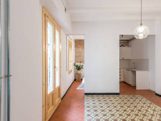 Reforma interior vivienda, Barceloneta. "Atlantida", Au idò Arquitectura, S.L Au idò Arquitectura, S.L أرضيات