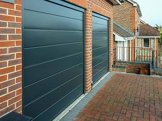 Steel Front Door & Garage Doors Install in Salisbury, Freelance Entry Solutions Freelance Entry Solutions Drzwi do garażu
