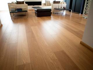 pavimento plancia parquet rovere verniciato, ceramiche artistiche bertolani srl ceramiche artistiche bertolani srl جدران خشب Wood effect أغطية الجدران والأرضيات